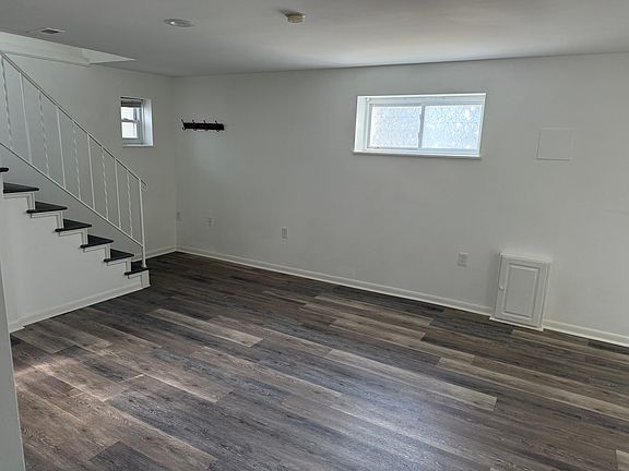 3rd image of 2512 S Eads St APT 3