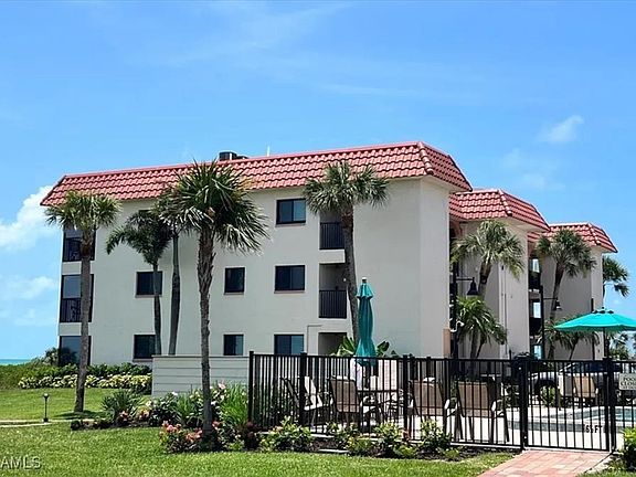 2nd image of 671 E Gulf Dr Unit 1B3