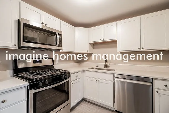 1177 Wilshire Ave — Photo 6