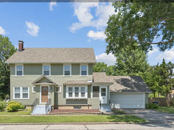 2020 Dill St, Burlington, IA 52601