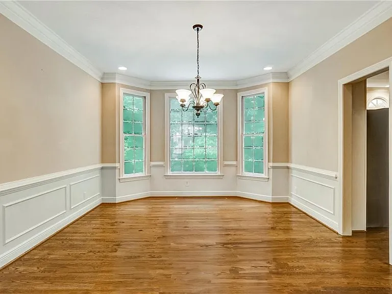 510 Jacaranda Ct — Photo 13