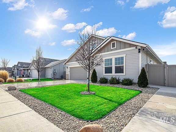 2nd image of 19361 Kiowa Creek Way