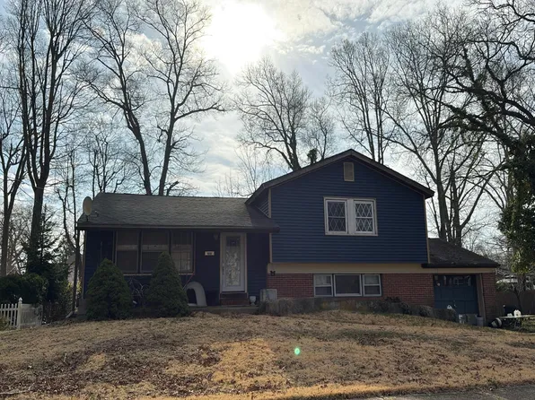 612 New York Ave, Absecon, NJ 08201