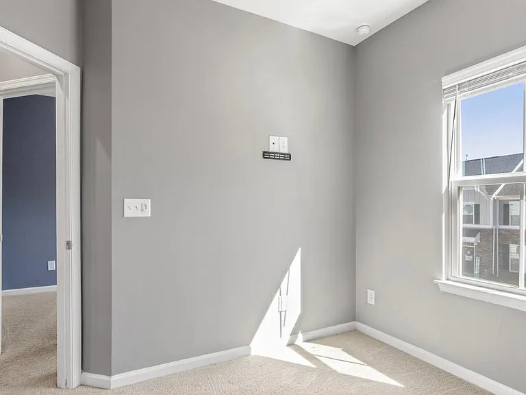 12734 Glowing Peak Rd — Photo 20