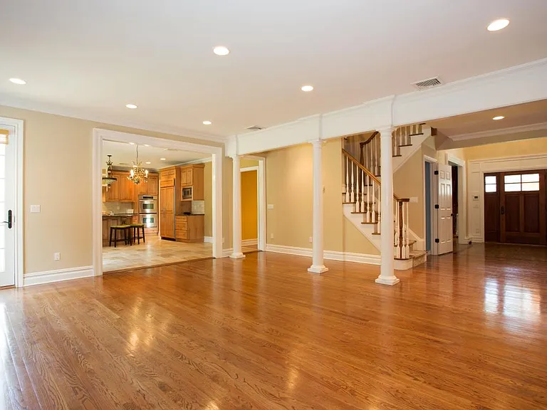 85 Everett St — Photo 16