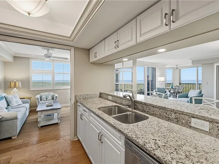 6361 Pelican Bay Blvd #802 — Photo 9