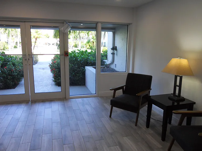 250 NE 20th St #123S — Photo 5