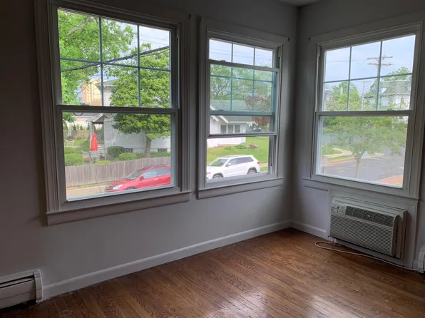 1702 Emory St, Asbury Park, NJ 07712