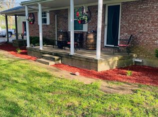 8540 Bradfordsville Rd, Lebanon, KY 40033