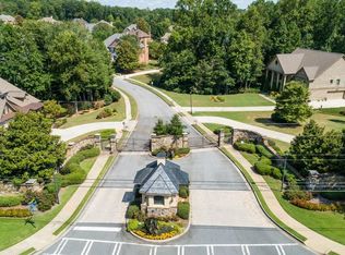 2142 Hunters Green Dr, Lawrenceville, GA 30043