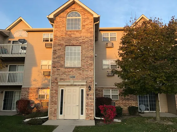 1480 Spring Brook Ct Unit 3B, Round Lake Beach, IL 60073