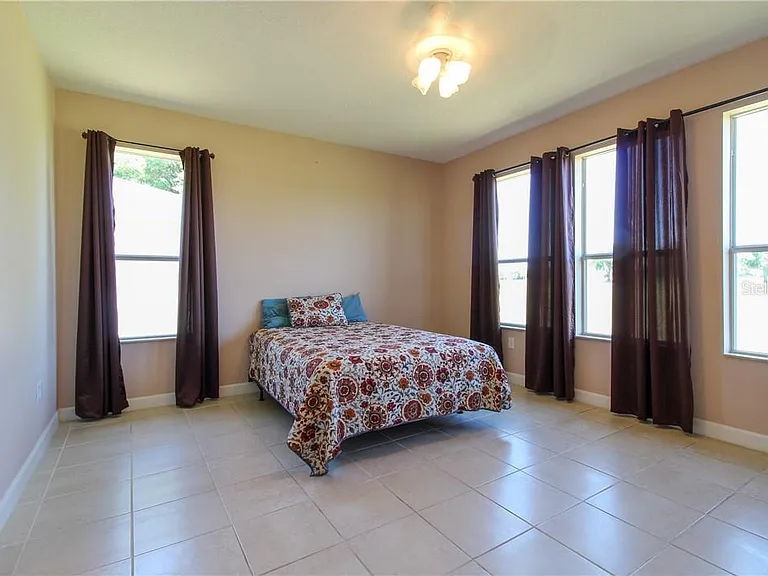 20651 Netherland St — Photo 5
