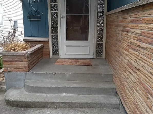 11231 Greenwood Ave N, Seattle, WA 98133