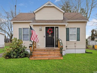 60 Walnut Street, Islip, NY, 11751