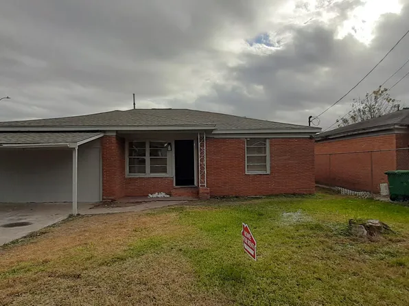 4538 Clover St, Houston, TX 77051