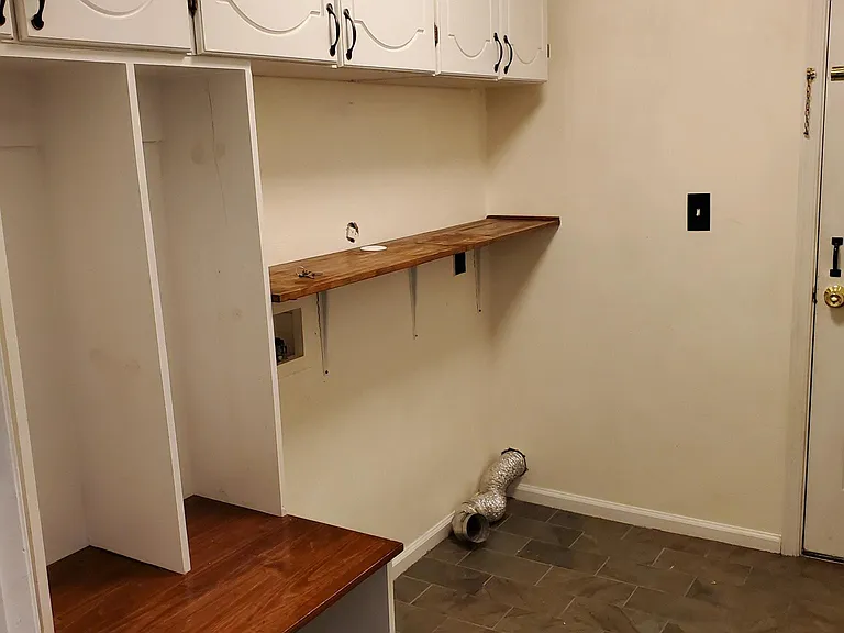 5105 Benjamin Ct — Photo 14