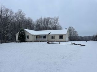 7138 Kreider Rd, Fairview, PA 16415