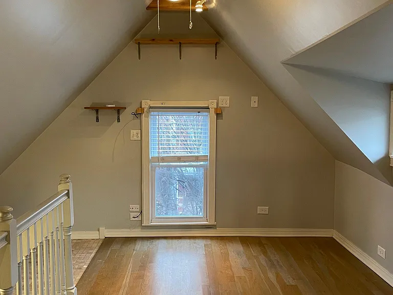 2847 W Dickens Ave #3 — Photo 4