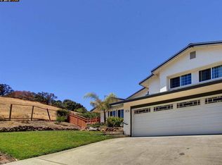 227 Knollcrest Ct, Martinez, CA 94553