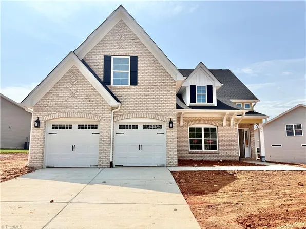 279 Morning Star Dr, Advance, NC 27006
