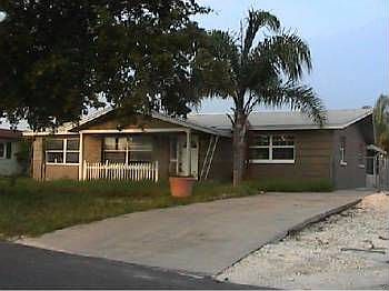 1st image of 13624 Garris Dr