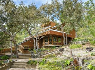 1021 Hillcrest Dr, Cambria, CA 93428