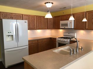 10192 Metalmark Ln, Roscoe, IL 61073