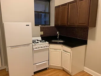 Rented by Century 21 Premier 