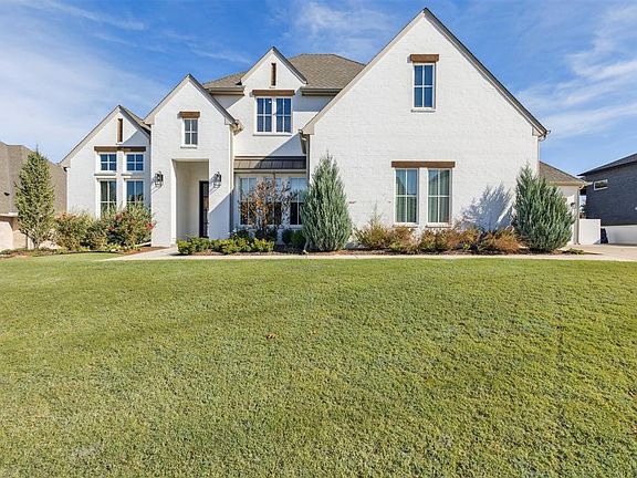 3rd image of 2932 Sandstone Rdg