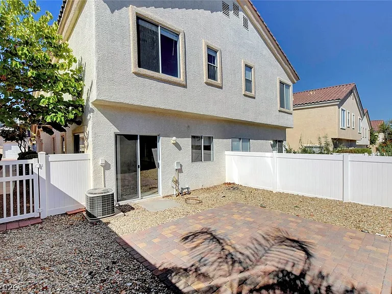 2576 Velez Valley Way — Photo 38