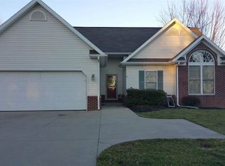 7844 W Elwren Rd, Bloomington, IN 47403