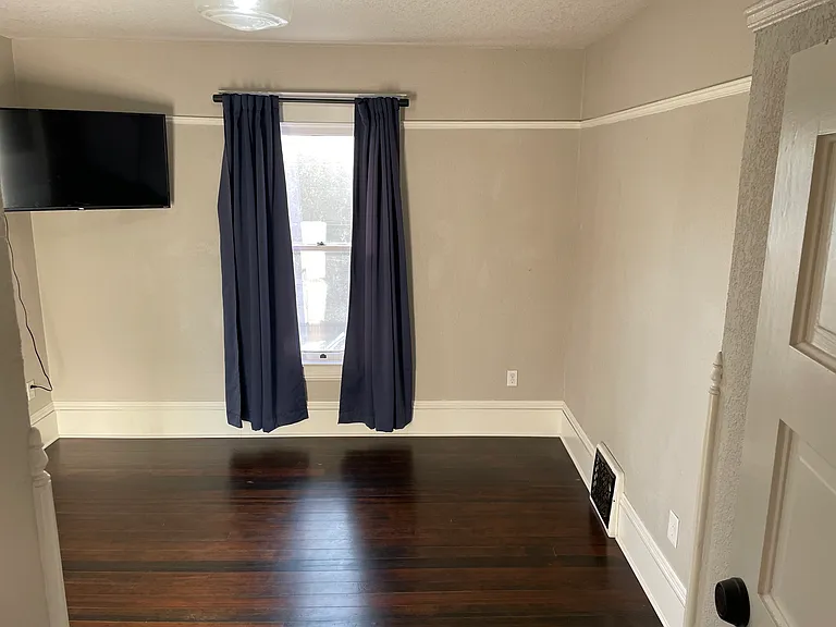 Small Bedroom #3