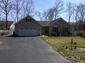 1st image of 152 Beachfield Dr