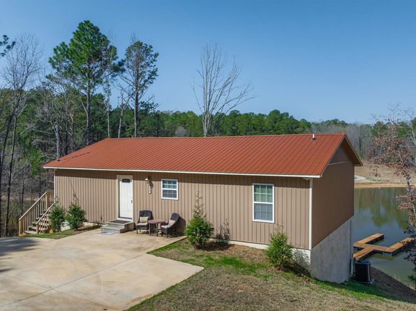 254 Lakeside Ln, Alpine, AL 35014