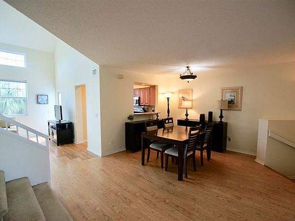 5th image of 206 Mainsail Cir