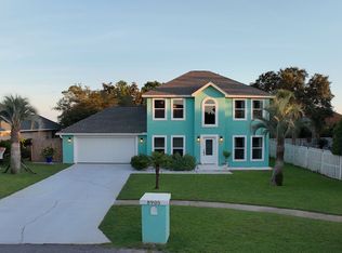 8905 Binnacle Ct, Navarre, FL 32566