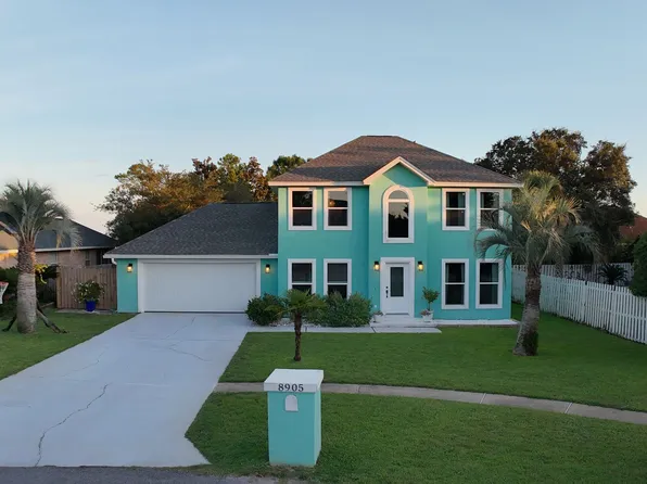 8905 Binnacle Ct, Navarre, FL 32566