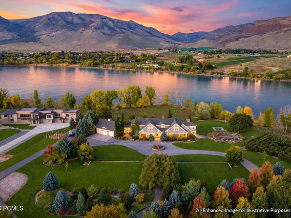 348 N 6900 E, Huntsville, UT 84317