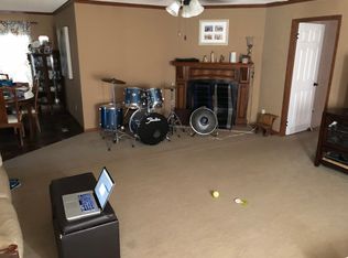 156 Clinton Rd, Conway, AR 72032