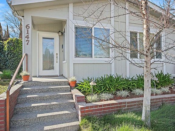 3rd image of 6147 Blucher Ln