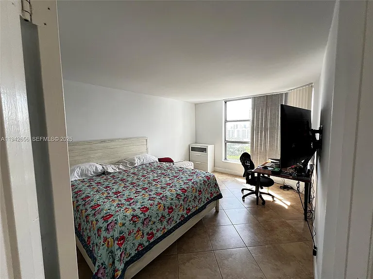 3400 NE 192nd St #2102 — Photo 11