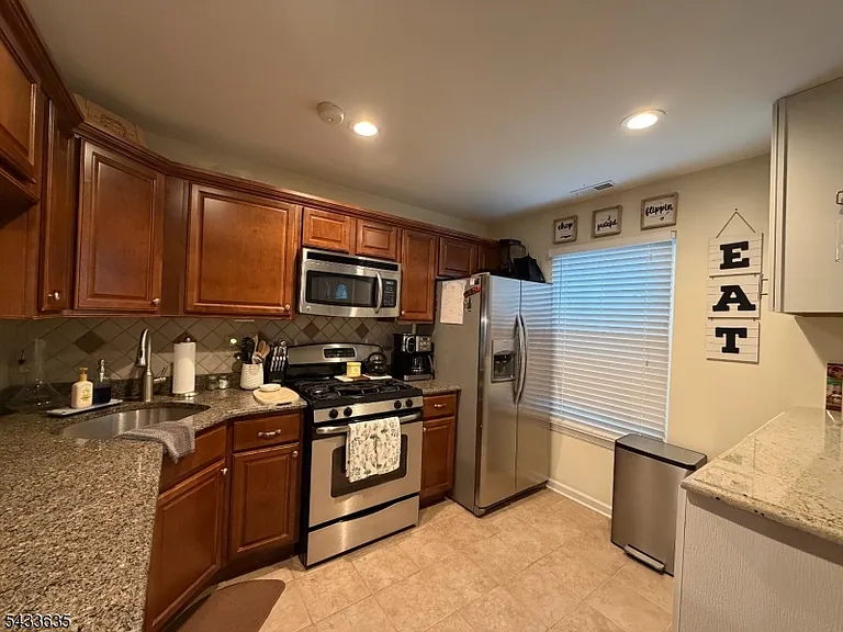 343 Gettysburg Way — Photo 4