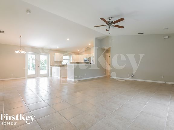 4th image of 11940 Helicon Ave