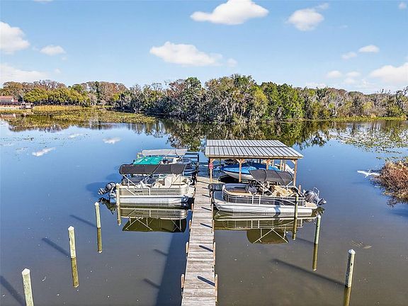 3rd image of 913 BELLE OAK DRIVE #0