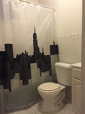 Rented by Elite NY Holdings | media 27