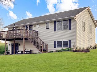 19-33 Hidden Valley Dr, Lanark, IL 61046