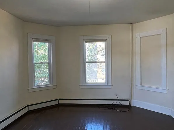 240-242 Washington St - Blue Pod, 240-242 Washington St #2N, New Britain, CT 06051