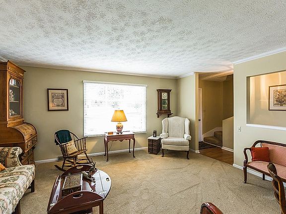 5th image of 107 Hammons Dr