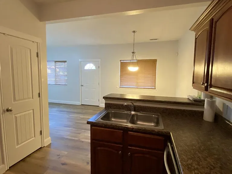 1512 N 540 W #103 — Photo 10