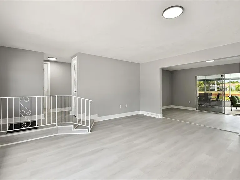 4411 3rd Ave E — Photo 8